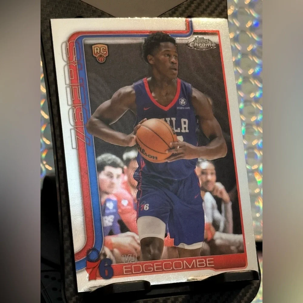 2025-26 Topps Chrome - VJ Edgecombe #253 (RC) Rookie Philadelphia 76ers - Picture 3 of 5